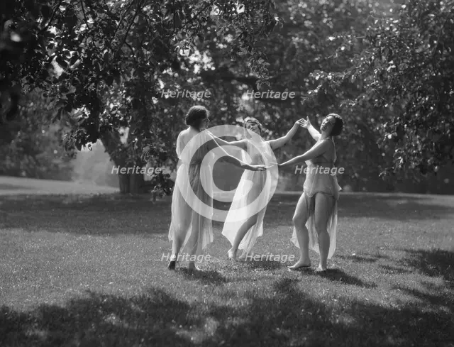 Unidentified dancers, possibly Elizabeth Duncan dancers, between 1911 and 1942. Creator: Arnold Genthe.