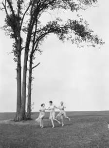 Unidentified dancers, possibly Elizabeth Duncan dancers, between 1911 and 1942. Creator: Arnold Genthe