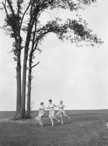 Unidentified dancers, possibly Elizabeth Duncan dancers, between 1911 and 1942. Creator: Arnold Genthe