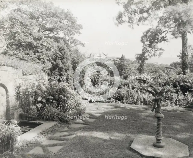 Unidentified house and garden, between 1910 and 1935. Creator: Frances Benjamin Johnston.