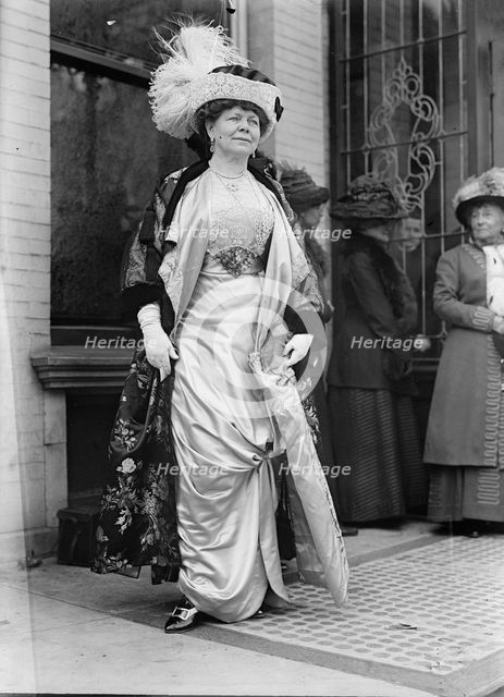 Unidentified Woman at Mrs. W. Wilson, 1st Breakfast, 1913. Creator: Unknown.