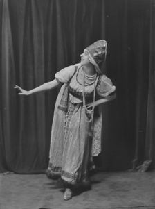 Unidentified woman, possibly Miss Beatrice Wood, (1916?). Creator: Arnold Genthe
