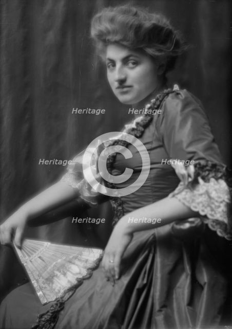 Unidentified woman, possibly Baroness Huard or Mrs. Francis Wilson, portrait photograph, ca. 1912. Creator: Arnold Genthe.
