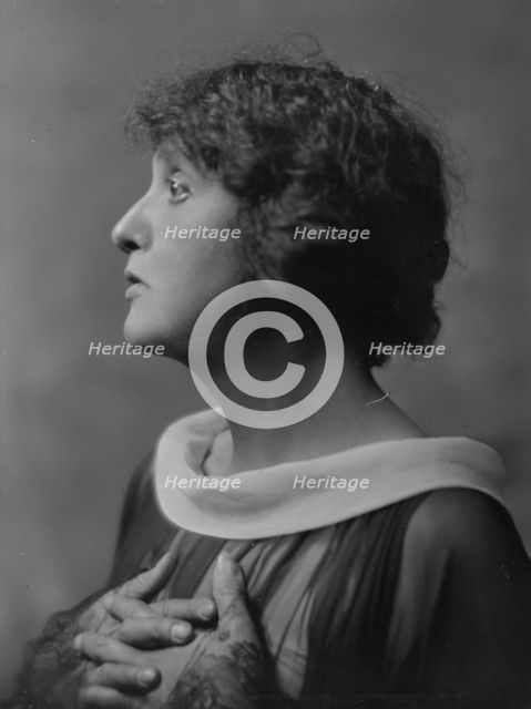 Unidentified woman, portrait photograph, between 1911 and 1942. Creator: Arnold Genthe.