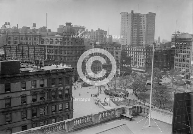 Union Sq., N.Y., between c1910 and c1915. Creator: Bain News Service.