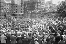 Union Square, 1916. Creator: Bain News Service