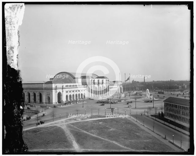 Union Station, between 1910 and 1920. Creator: Harris & Ewing.
