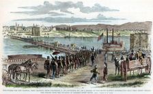 Union volunteers crossing the Ohio River, Cincinnati, Ohio, American Civil War, c1862
