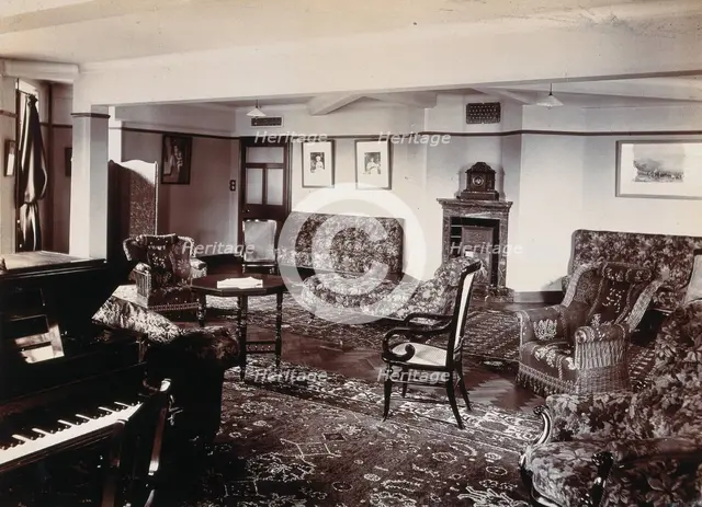 University College Hospital: a sitting room, probably for staff. Creator: Unknown.
