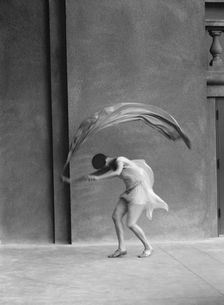 University of California at Berkeley dancers, 1927 Creator: Arnold Genthe