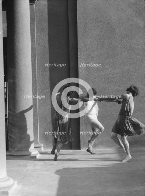 University of California at Berkeley dancers, 1927 Creator: Arnold Genthe.