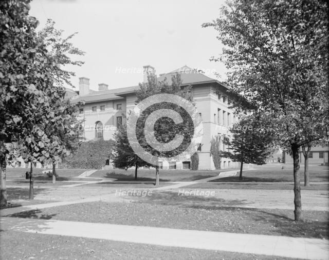 University of Minnesota, medical building, Minneapolis, Minn., between 1900 and 1910. Creator: Unknown.