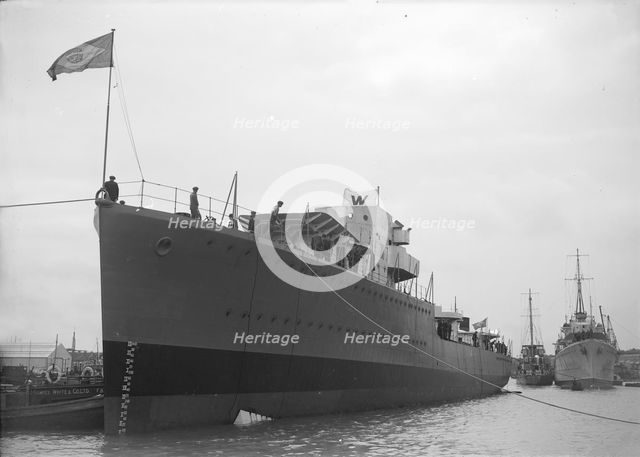 Unknown ship under construction. Creator: Kirk & Sons of Cowes.