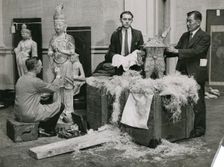Unpacking exhibits from Japan, 1935. Creator: Topical Press Agency