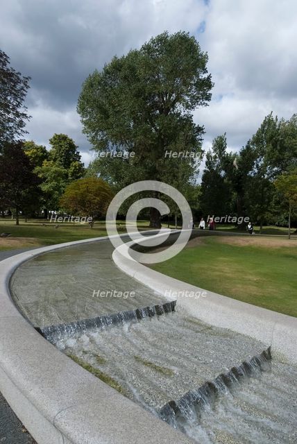 UK, London, Diana Fountain, Hyde Pk, 2009. Creator: Ethel Davies.