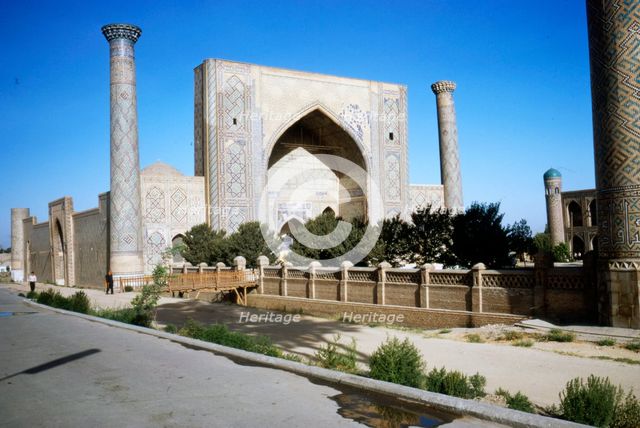 Ulug-Beg Madrasa built 1417-20, Samarkand Registan, c20th century. Artist: CM Dixon.