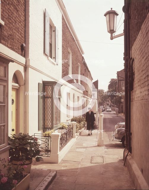 Upper Cheyne Street, Chelsea, London, c1955. Creator: Arthur Charles Kirby Ware.