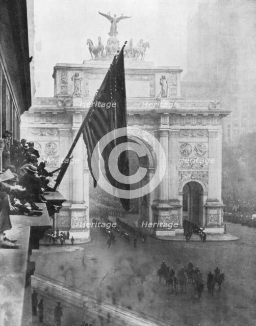 US 1st Army passing through the Victory Arch, Madison Square, New York, USA, 10 September 1919. Artist: Unknown