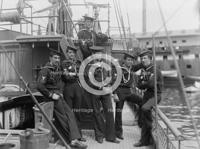 U.S.S. Huntress, crew, 1898. Creator: Unknown.