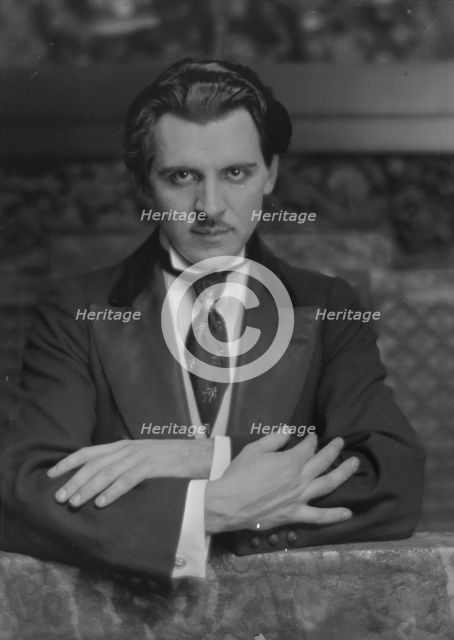 Votichenko, Sacha, Mr., portrait photograph, 1916 May 3. Creator: Arnold Genthe.