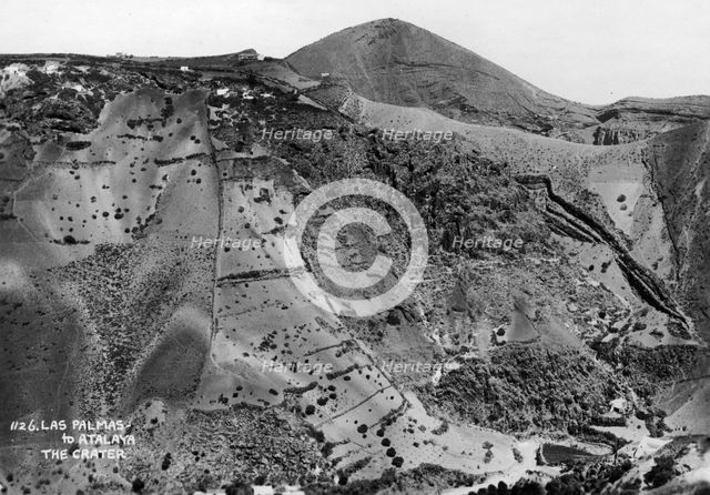 Volcanic crater between Las Palmas and Atalaya, Gran Canaria, Canary Islands, Spain, 20th century. Artist: Unknown