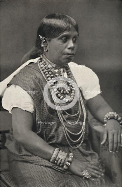 'Vornehme Singhalesin aus Kandy', 1926. Artist: Unknown.