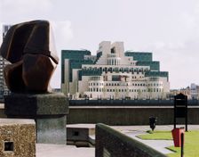 Vauxhall Cross, Albert Embankment, Vauxhall, Lambeth, London, 10/10/1992. Creator: John Laing plc