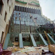 Vauxhall Cross, Albert Embankment, Vauxhall, Lambeth, London, 27/03/1992. Creator: John Laing plc