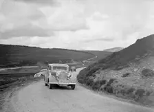 Vauxhall Big Six saloon of WT Grose, RSAC Scottish Rally, 1933. Artist: Bill Brunell