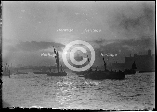 Vauxhall, Lambeth, Greater London Authority, 1920-1940. Creator: Charles William  Prickett.