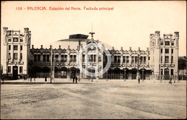 Valencia North Station, main façade, postcard, 1915s.