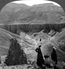 Valley of the kings tombs at Thebes, Egypt 1905.Artist: Underwood & Underwood