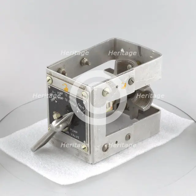 Valve, Vacuum Selector, Cutaway. Creator: Unknown.