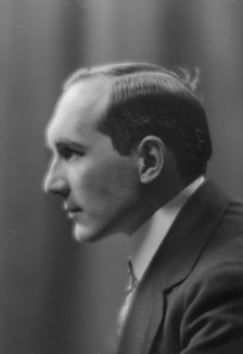 Van Radivan, Casmiez, Dr., portrait photograph, 1915. Creator: Arnold Genthe