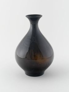 Vase, 1896. Creators: Rookwood Pottery, Albert Robert Valentien