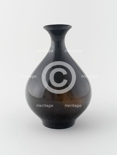 Vase, 1896. Creators: Rookwood Pottery, Albert Robert Valentien.