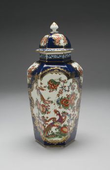 Vase with Cover (one of a pair), Worcester, c. 1770. Creator: Royal Worcester