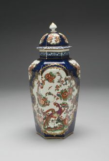 Vase with Cover (one of a pair), Worcester, c. 1770. Creator: Royal Worcester