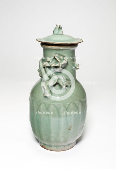 Vase with Lizard, Song dynasty (960-1279). Creator: Unknown.