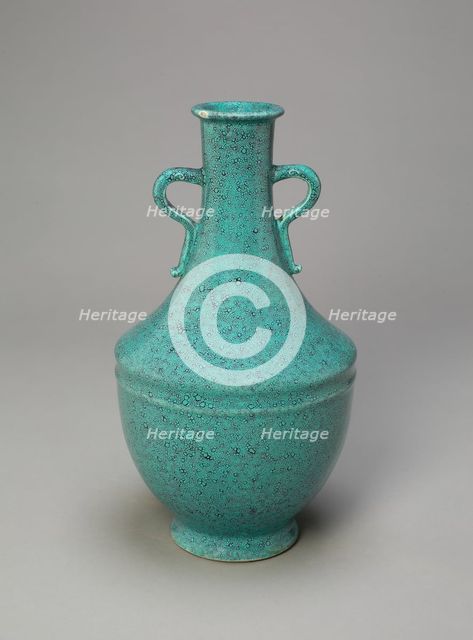 Vase, Qing dynasty (1644-1911), Qianlong reign mark and period (1736-1795). Creator: Unknown.
