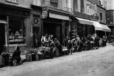 Vegetable sellers in the Central Market quarter, Paris, 1931.Artist: Ernest Flammarion