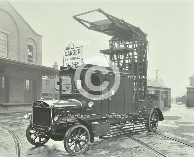 Vehicle used for overhead repairs by the London County Council, 1931. Artist: Unknown.