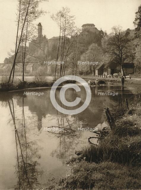 'Veldenstein Castle on the Pegnitz', 1931. Artist: Kurt Hielscher.