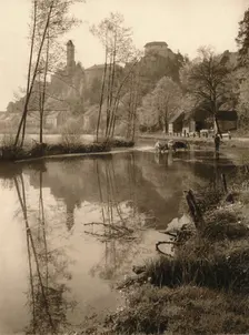 Veldenstein Castle on the Pegnitz 1931. Artist: Kurt Hielscher