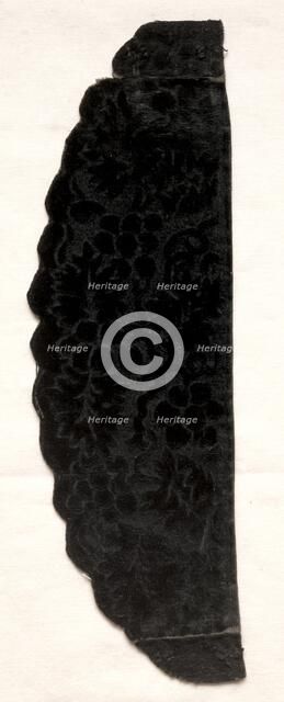 Velvet Cuffs, 1800s. Creator: Unknown.