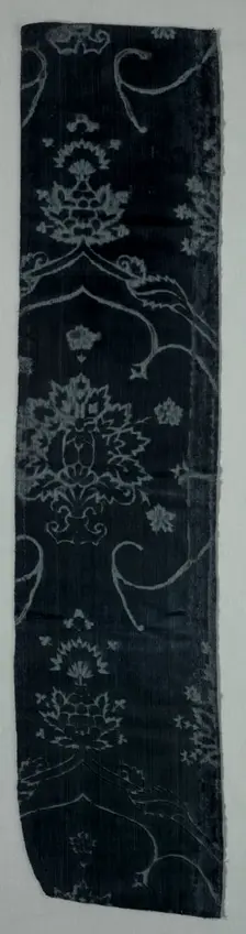 Velvet Fragment, 1400s. Creator: Unknown