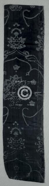 Velvet Fragment, 1400s. Creator: Unknown.