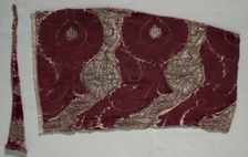 Velvet Fragment, 1400s. Creator: Unknown