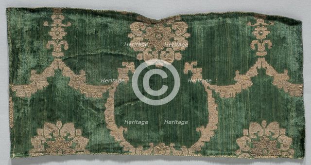 Velvet Fragment, 1400s. Creator: Unknown.