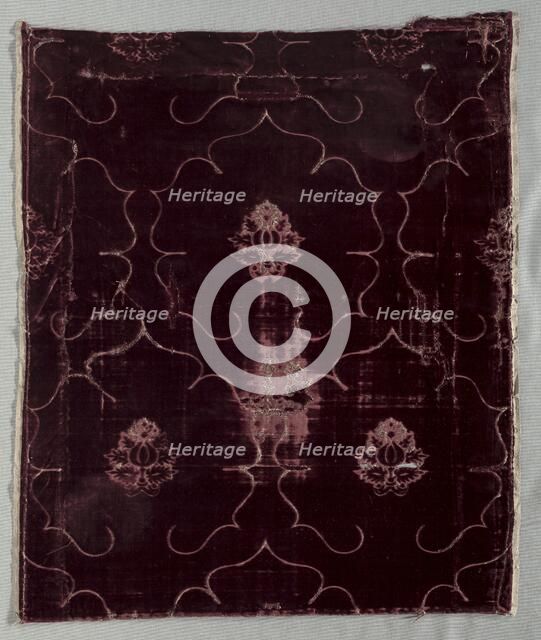 Velvet Fragment, 1400s. Creator: Unknown.